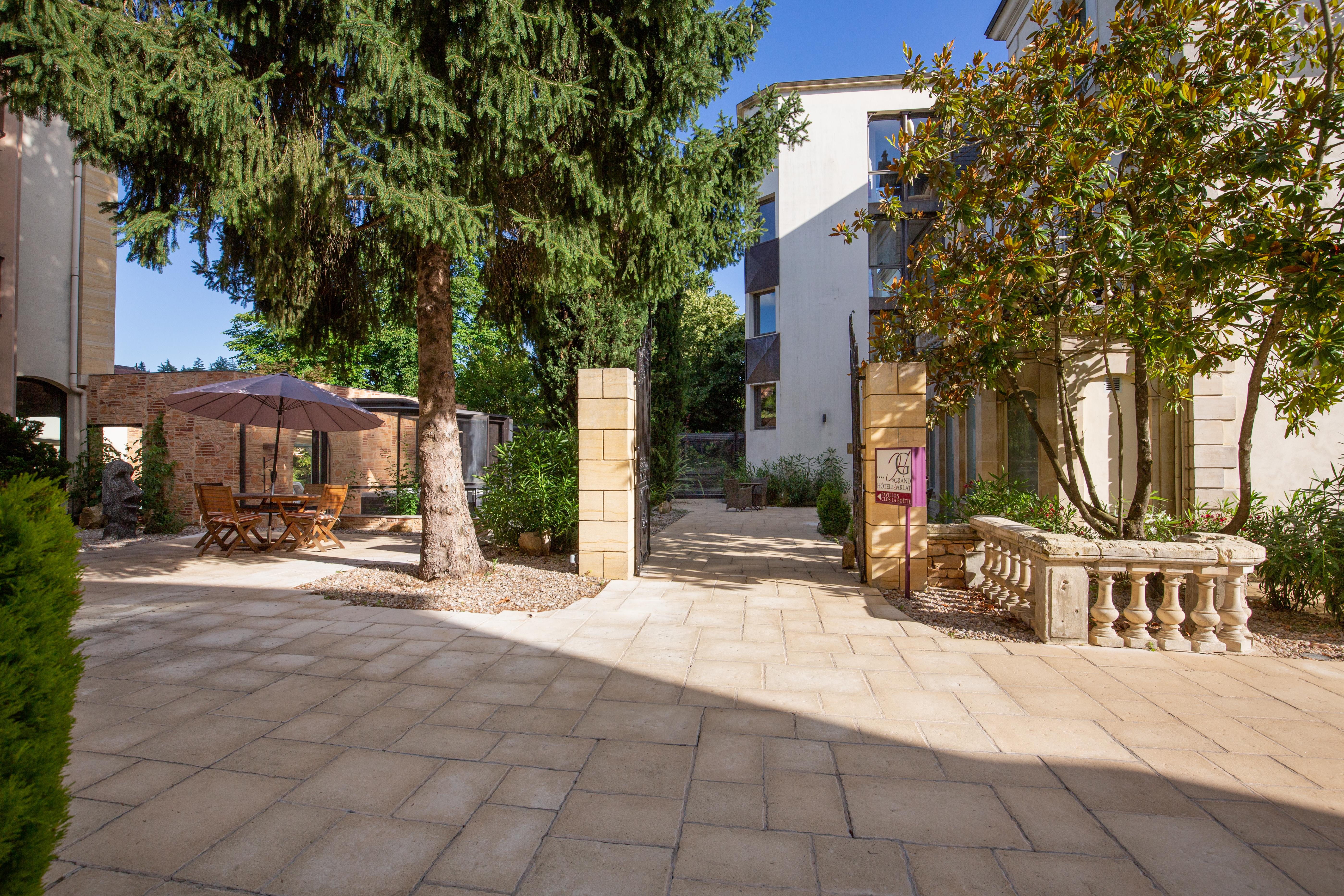 Au Grand Hotel De Sarlat - Pavillon De Selves מראה חיצוני תמונה